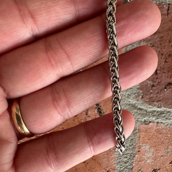 Sorial Navy Crossbody Bag with Chain Strap - Picture 5 of 6